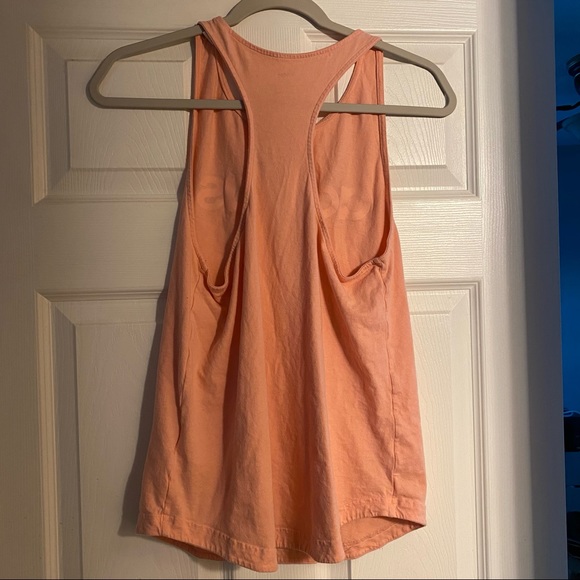 Adidas racer back workout tank / size small - Picture 4 of 4